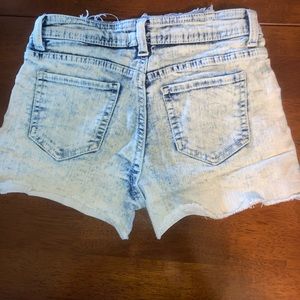 Jordache kids medium 7/8 Jean shorts
